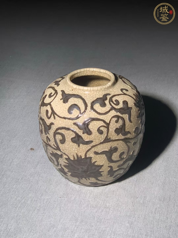 古玩陶瓷哥釉地鐵銹釉罐真品鑒賞圖