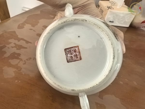 古玩陶瓷無雙譜粉彩執壺真品鑒賞圖
