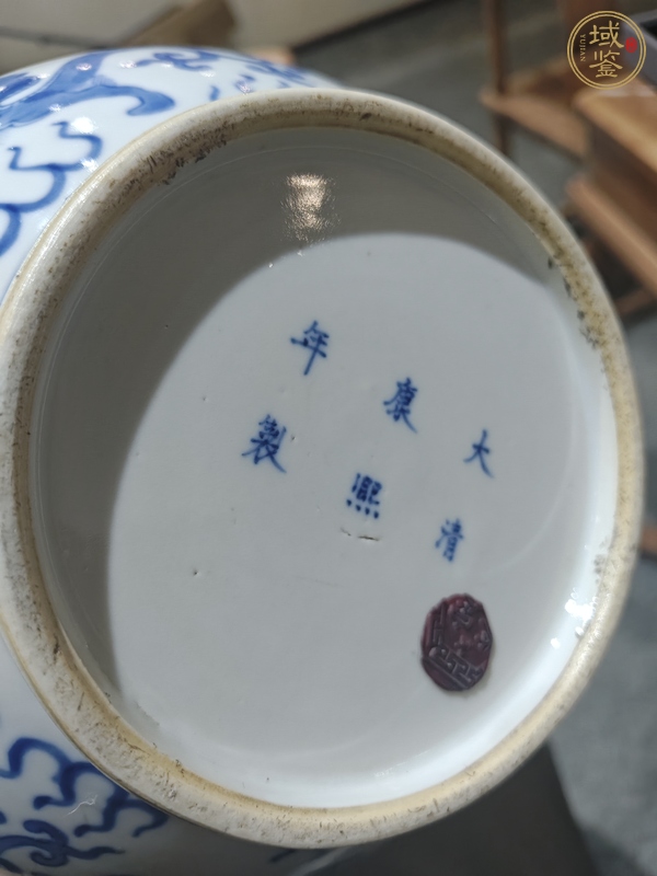 古玩陶瓷青花賞瓶真品鑒賞圖