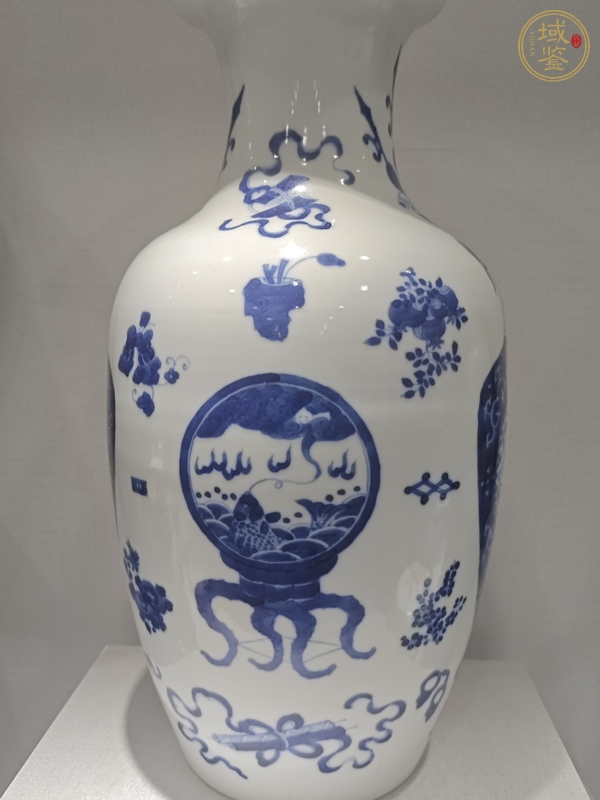古玩陶瓷平生三級青花瓶真品鑒賞圖