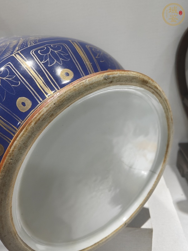 古玩陶瓷藍釉描金洗口瓶真品鑒賞圖