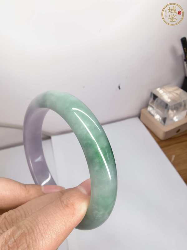 古玩玉器翡翠春帶彩手鐲真品鑒賞圖