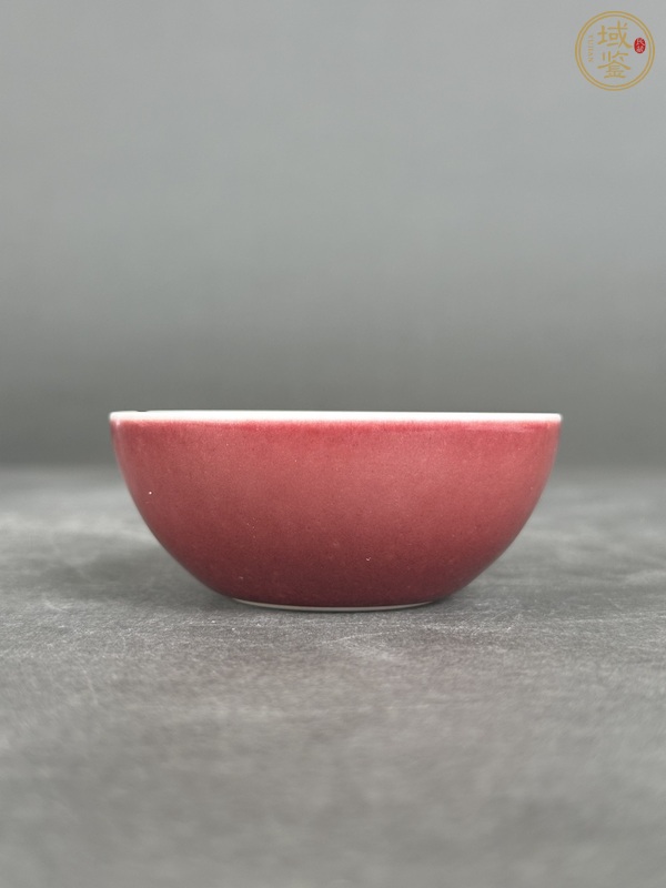 古玩陶瓷雍正祭紅釉杯真品鑒賞圖