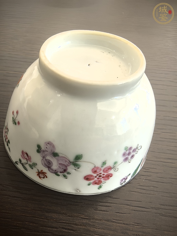 古玩陶瓷粉彩花卉紋杯真品鑒賞圖