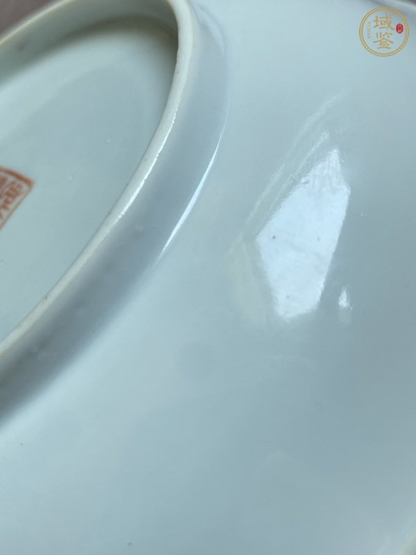 古玩陶瓷粉彩花鳥紋臥盤真品鑒賞圖