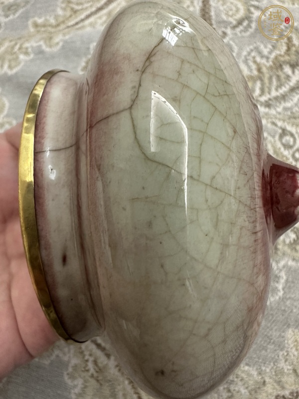古玩陶瓷郎紅釉三足爐真品鑒賞圖
