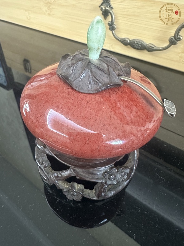 古玩陶瓷紅釉水盂真品鑒賞圖