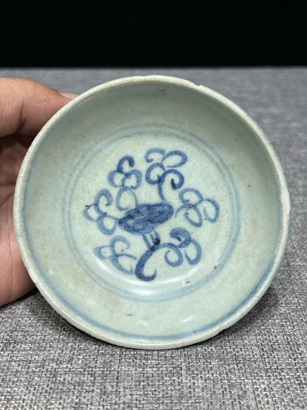 古玩轉賣明·正德青花靈芝紋臥足小盞拍賣，當前價格26000元