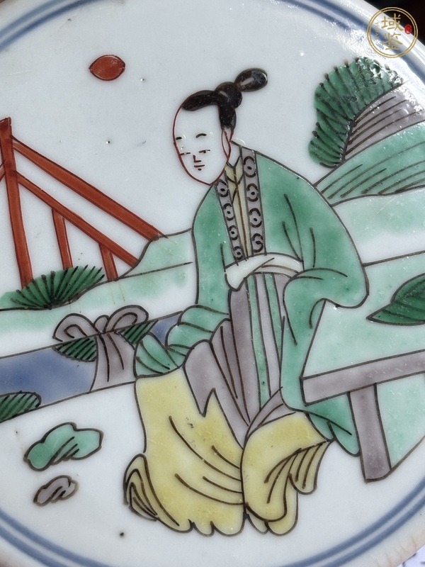 古玩陶瓷五彩人物節(jié)盒真品鑒賞圖