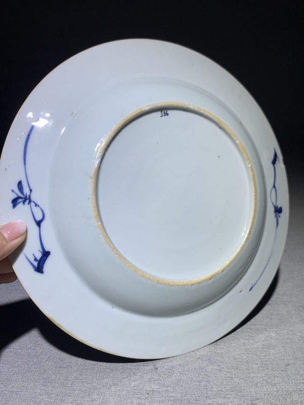 古玩陶瓷康熙青花蟾宮折桂盤拍賣,當(dāng)前價(jià)格4000元