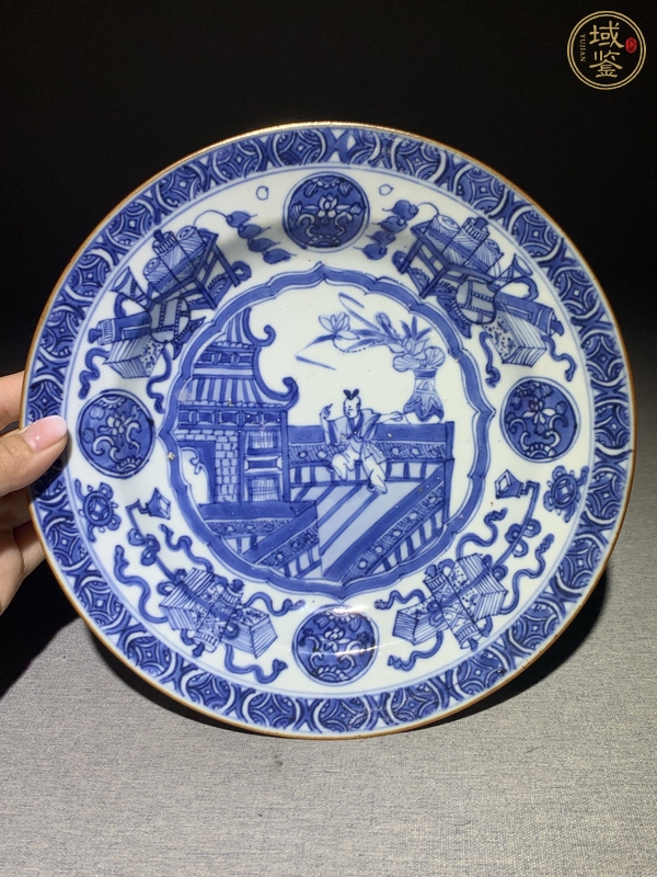 古玩陶瓷青花盤真品鑒賞圖