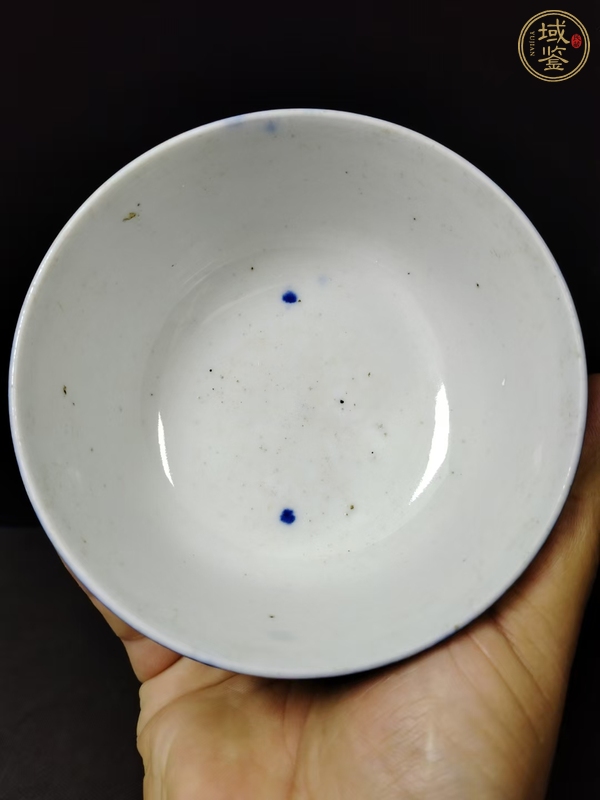 古玩陶瓷藍釉小碗真品鑒賞圖