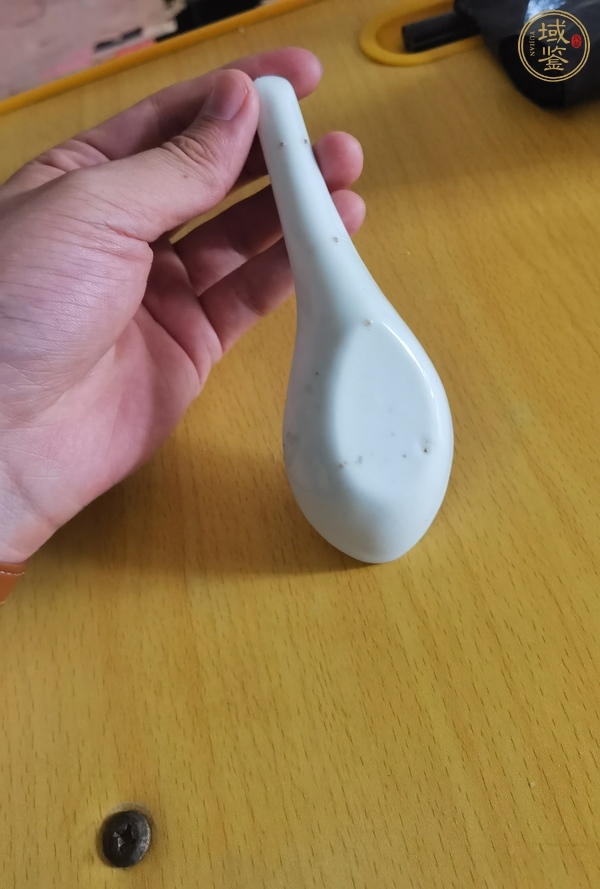 古玩陶瓷粉彩花卉紋調羹真品鑒賞圖