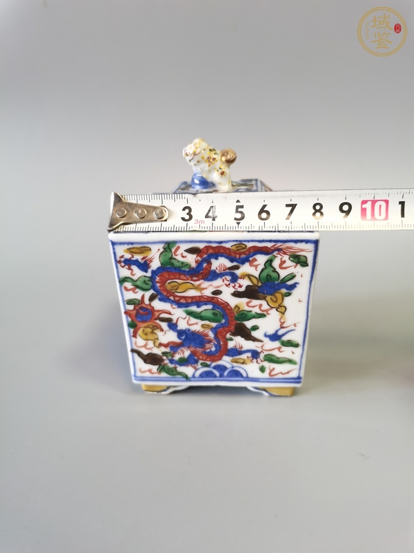 古玩陶瓷民國青花五彩薰爐真品鑒賞圖