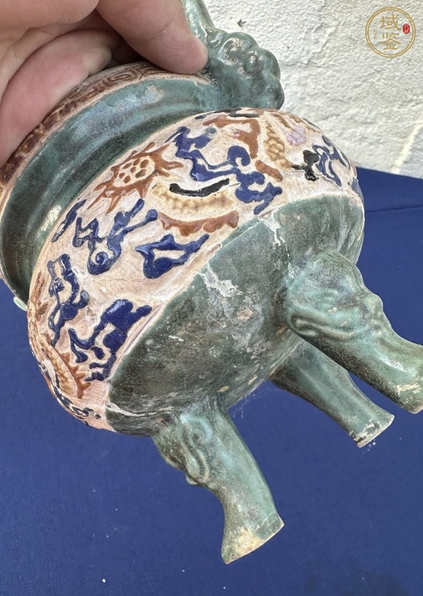 古玩陶瓷三足香爐真品鑒賞圖