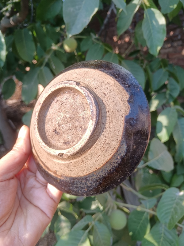 古玩陶瓷元末明初～窯變黑釉茶盞拍賣，當前價格77元