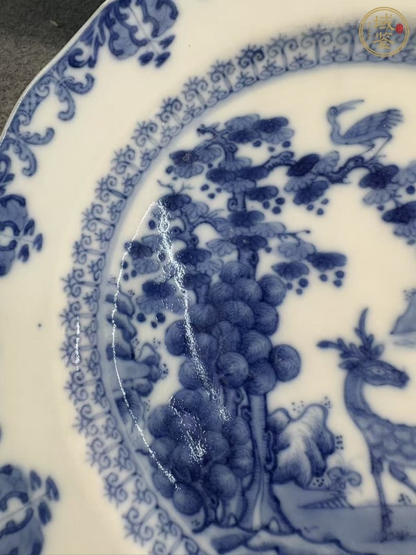 古玩陶瓷乾隆細路青花盤真品鑒賞圖