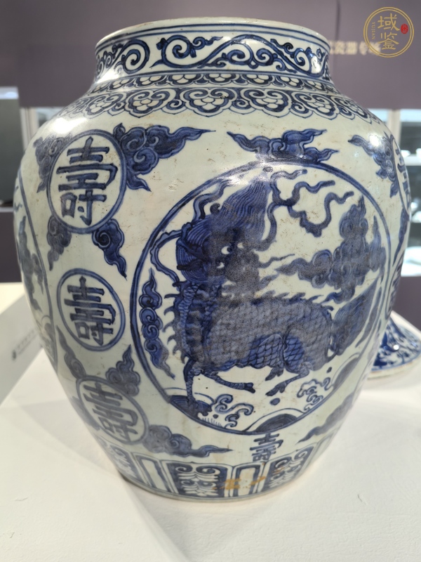 古玩陶瓷青花罐真品鑒賞圖