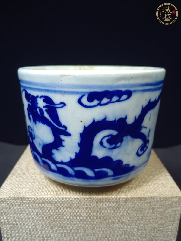 古玩龍紋三足筒式香爐真品鑒賞圖