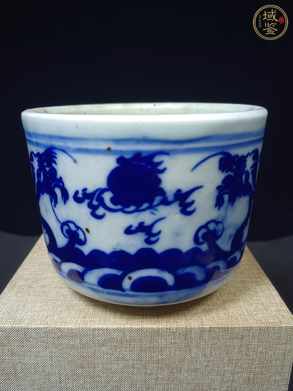 古玩陶瓷龍紋三足筒式香爐真品鑒賞圖