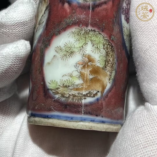 古玩陶瓷生肖紋鼻煙壺真品鑒賞圖
