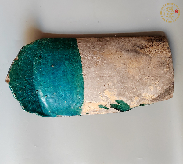 古玩陶瓷孔雀藍釉龍紋瓦當真品鑒賞圖