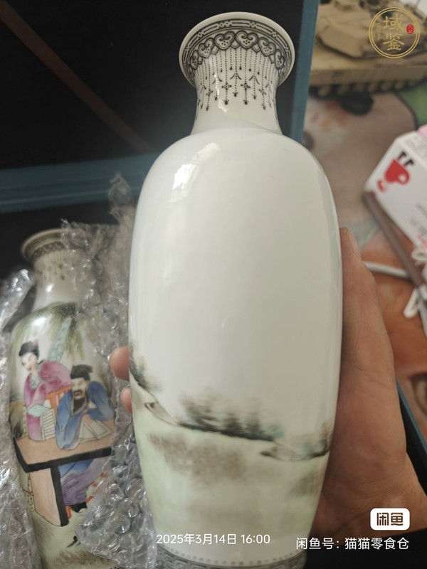 古玩陶瓷粉彩人物故事紋撇口瓶真品鑒賞圖