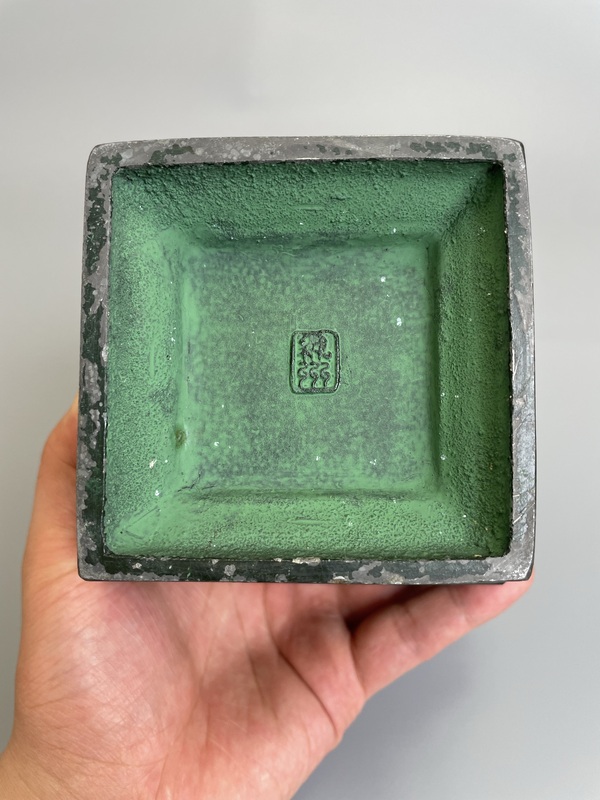 古玩銅器饕餮紋**瓶拍賣,當前價格320元