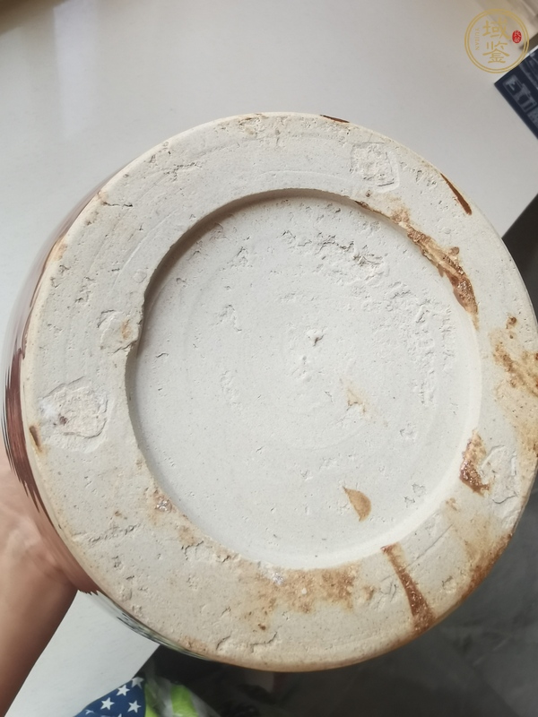 古玩陶瓷紫金釉罐真品鑒賞圖