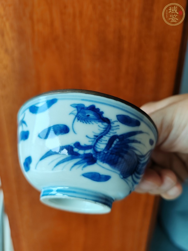 古玩陶瓷青花龍鳳紋茶碗真品鑒賞圖