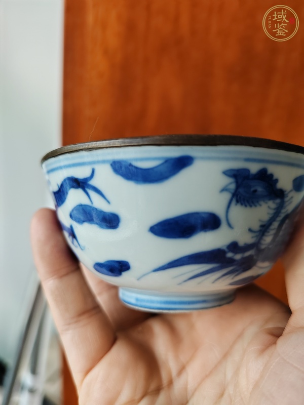 古玩陶瓷青花龍鳳紋茶碗真品鑒賞圖