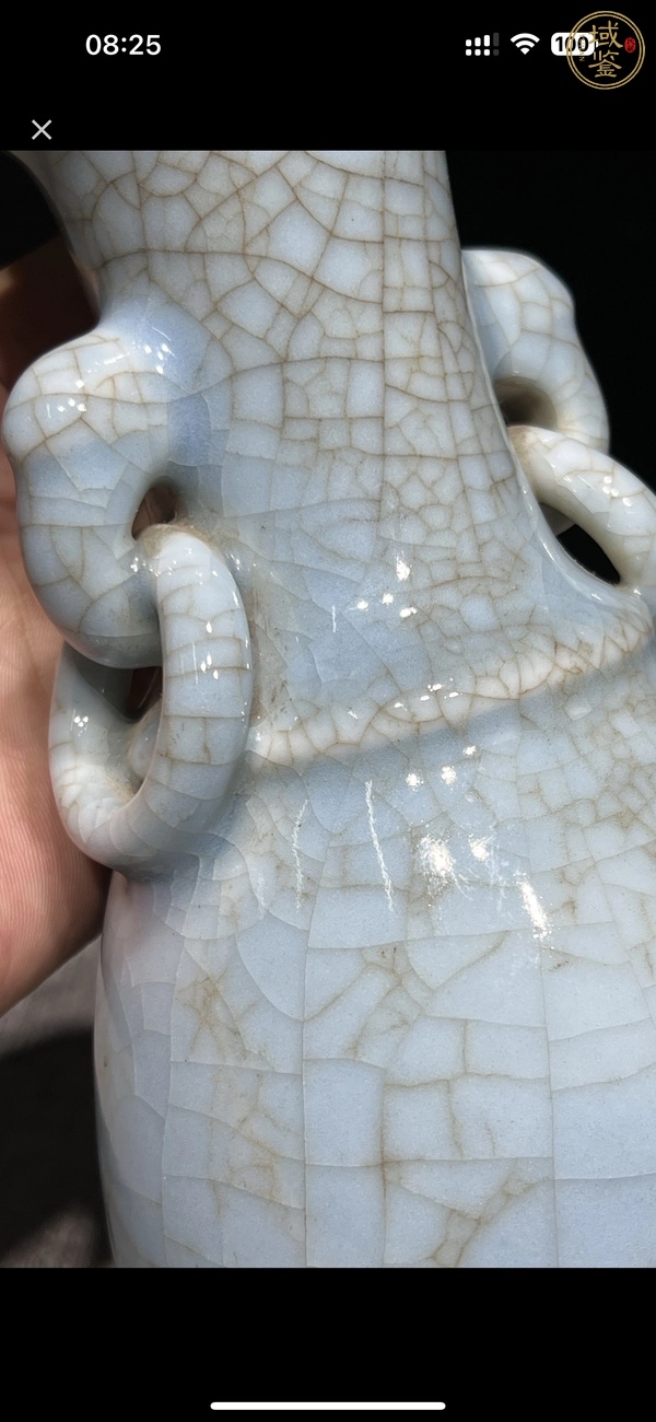 古玩陶瓷天藍(lán)色哥釉開片雙耳瓶真品鑒賞圖