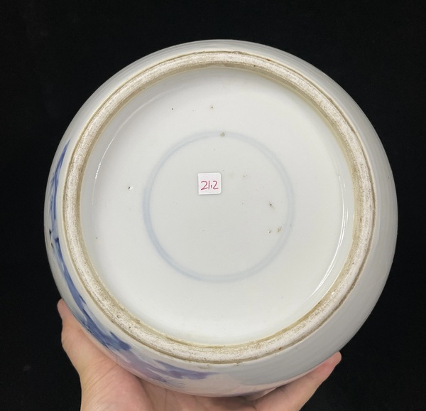 古玩陶瓷晚清小康青花人物罐拍賣,當前價格4500元