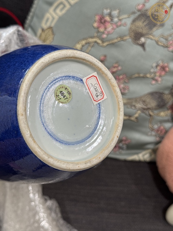 古玩陶瓷灑藍釉罐真品鑒賞圖