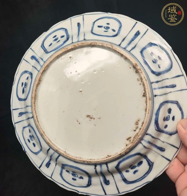古玩陶瓷萬歷青花盤真品鑒賞圖