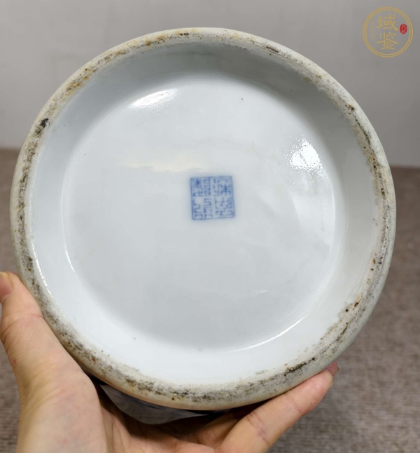 古玩陶瓷青花瓶真品鑒賞圖