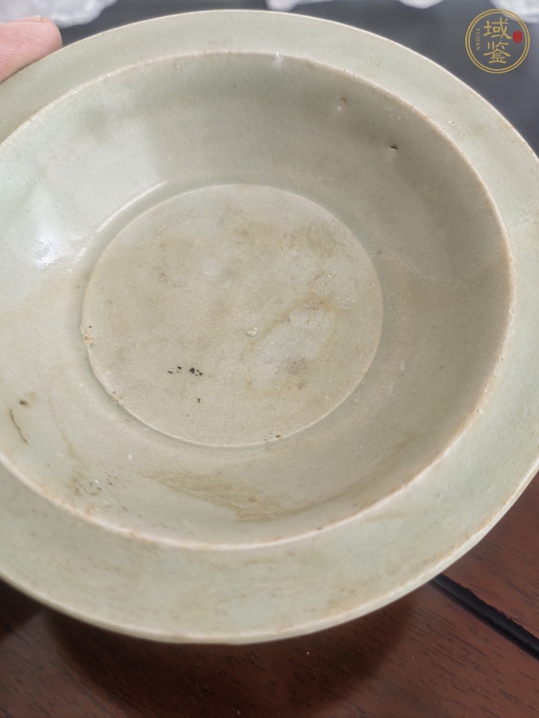 古玩陶瓷龍泉青瓷折沿盤真品鑒賞圖
