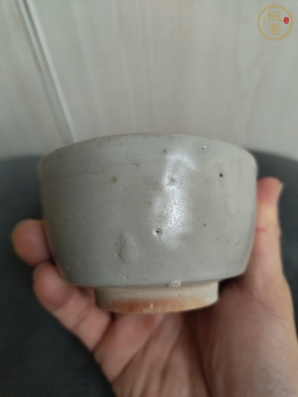 古玩陶瓷龍泉青瓷香爐真品鑒賞圖