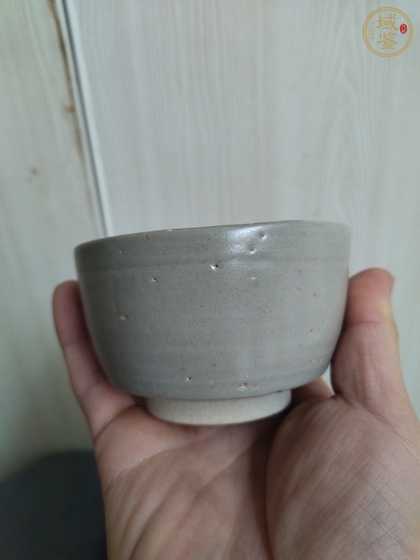 古玩陶瓷龍泉青瓷香爐真品鑒賞圖