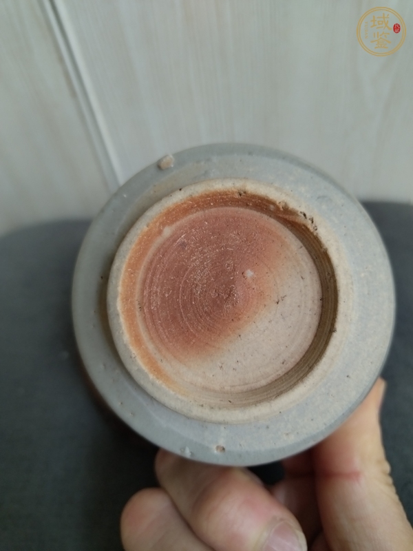 古玩陶瓷龍泉青瓷香爐真品鑒賞圖