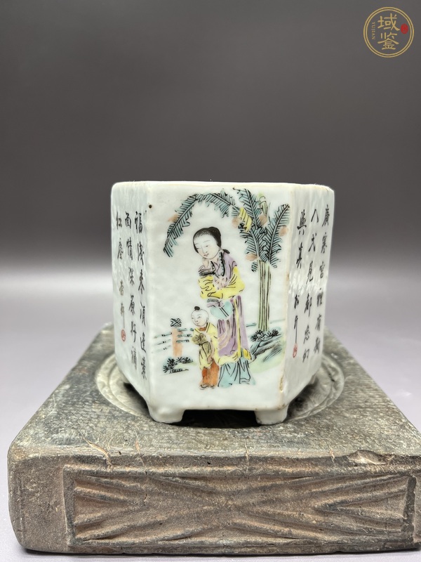 古玩陶瓷光緒仕女嬰戲粉彩六方壺套真品鑒賞圖
