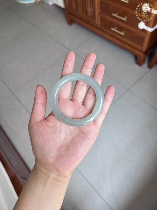 古玩玉器天然翡翠A貨手鐲真品鑒賞圖