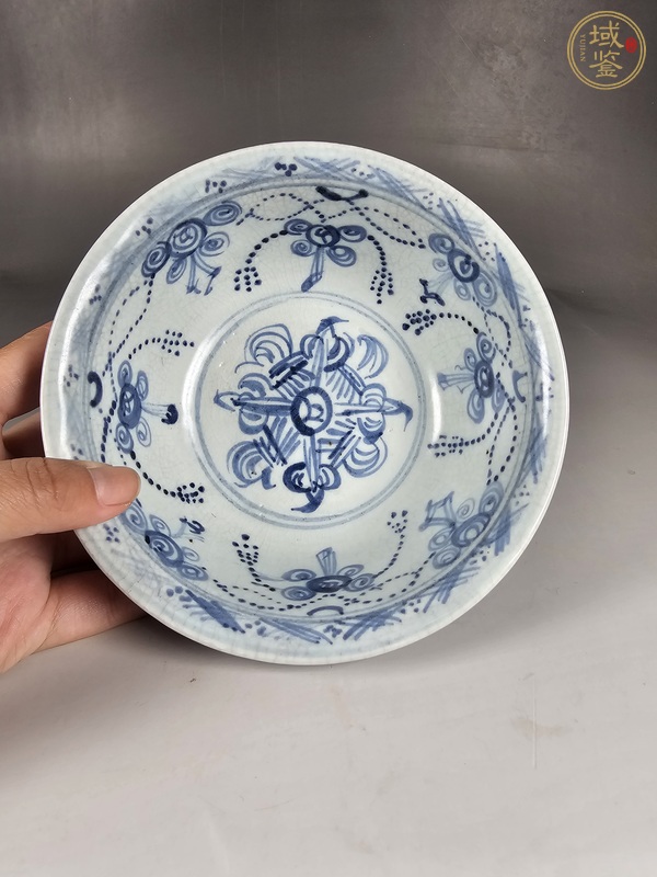 古玩陶瓷龜背錦地紋青花碗真品鑒賞圖