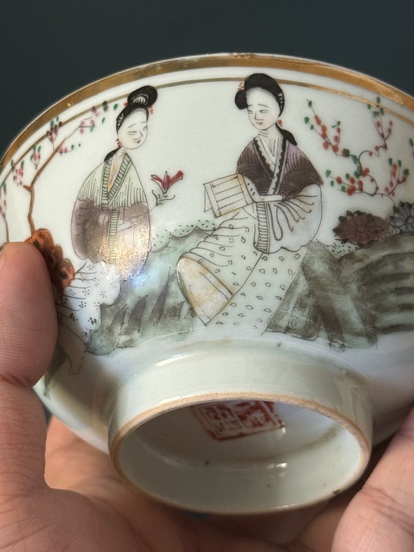 古玩陶瓷晚清民國·仕女紋粉彩碗拍賣，當前價格500元