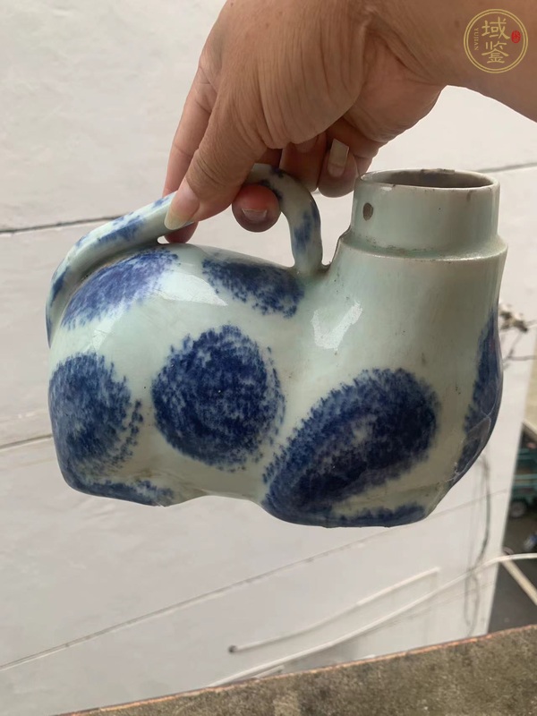 古玩陶瓷青花虎子真品鑒賞圖