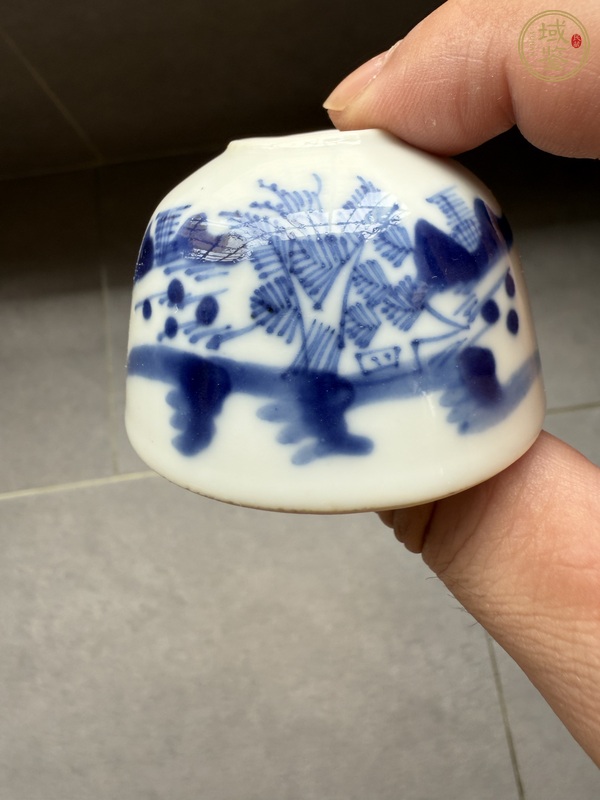 古玩陶瓷清晚期 青花山水紋水盂真品鑒賞圖