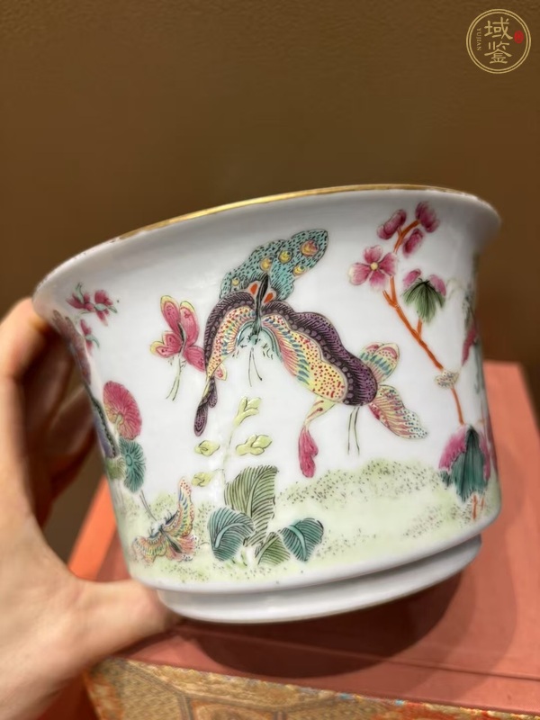 古玩陶瓷粉彩碗真品鑒賞圖