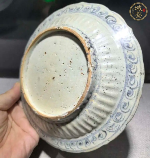 古玩明空白期青花麒麟紋盤真品鑒賞圖