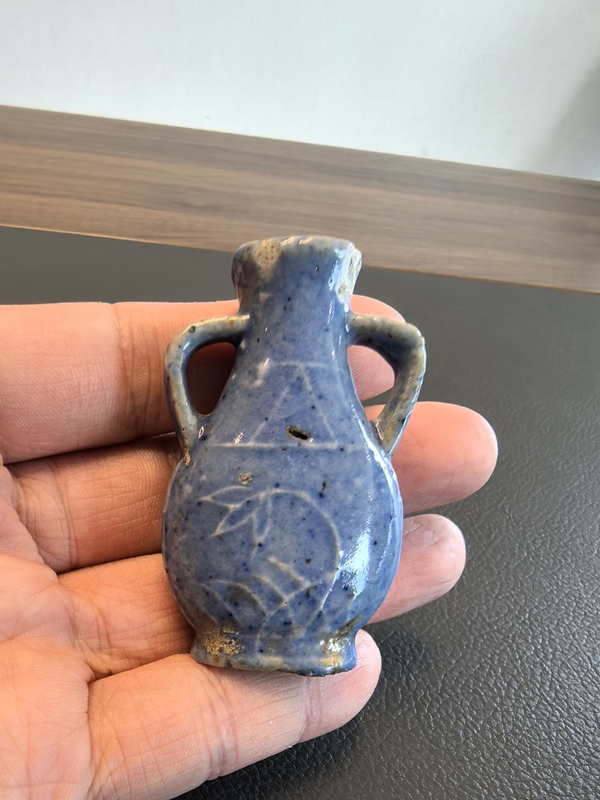 古玩陶瓷道光霽藍釉花卉紋瓶拍賣，當前價格298元