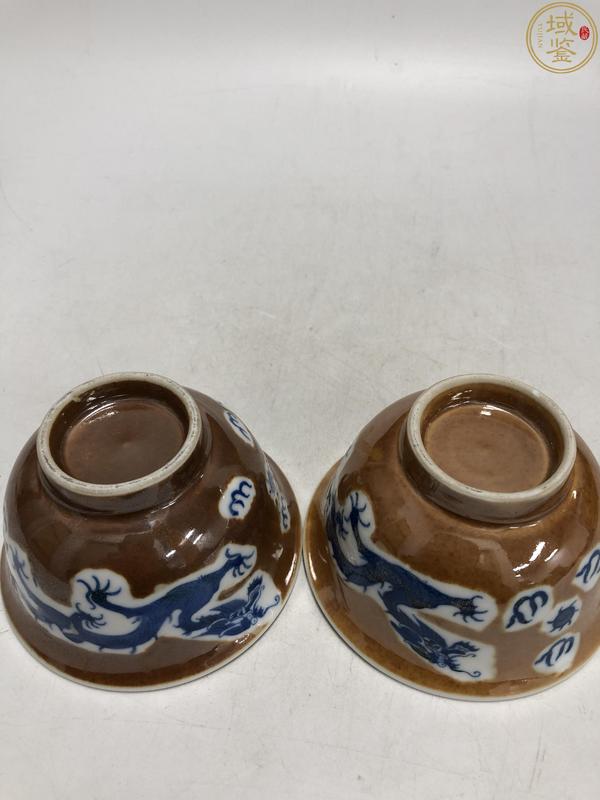 古玩陶瓷一對紫金釉開光青花五爪龍紋茶碗拍賣,當前價格1380元